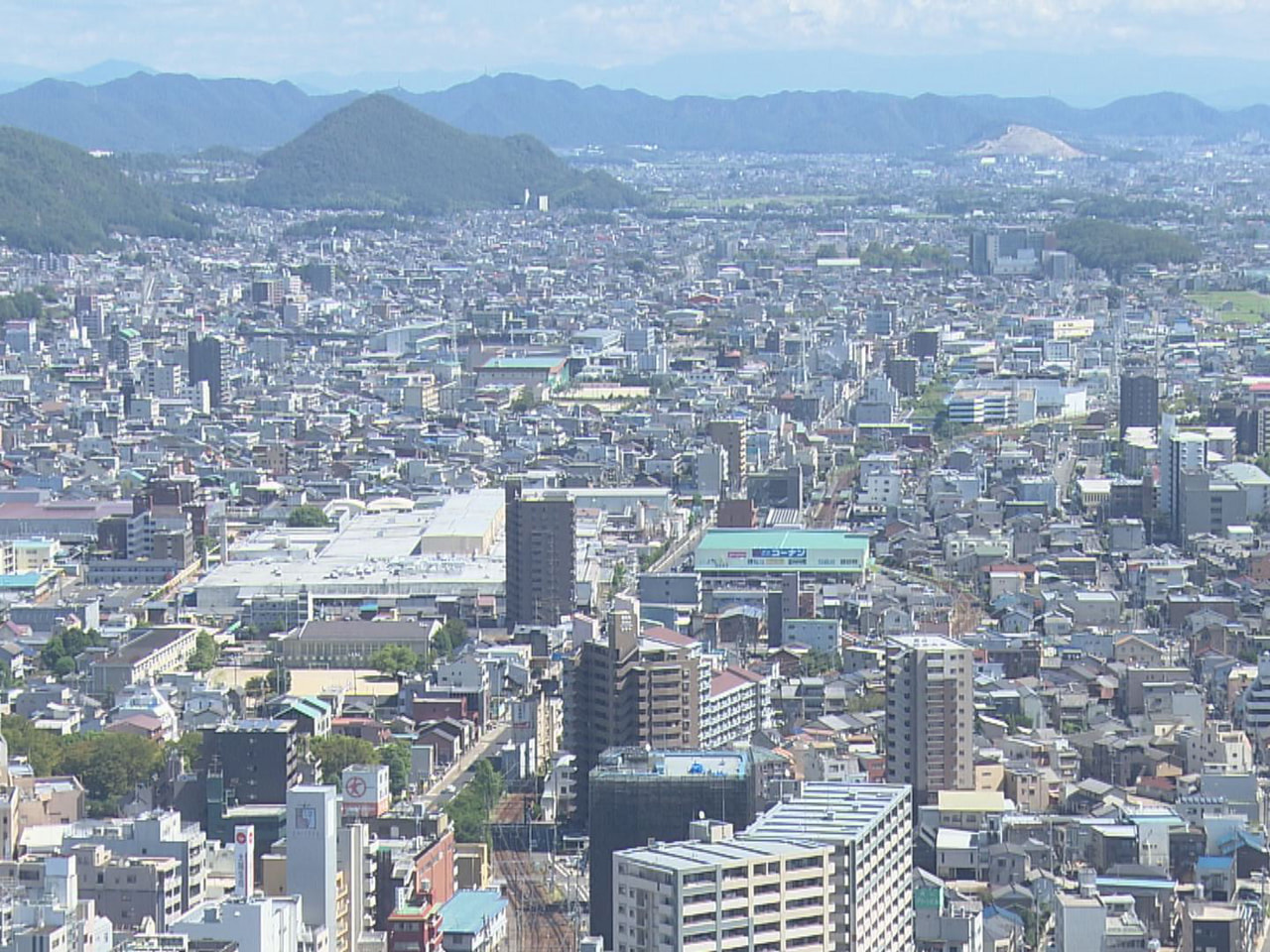 今年の岐阜県の地価調査の結果が１７日に公表されました。県内の平均変動率は、前の年...