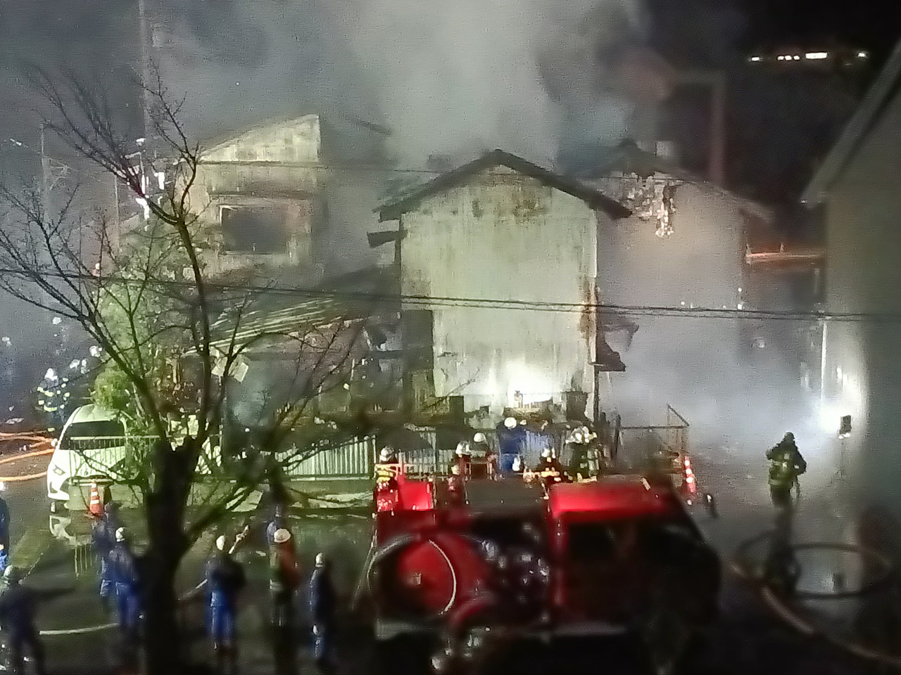 ２６日夜、羽島郡笠松町で住宅が焼ける火事があり、焼け跡から１人の遺体が見つかりま...