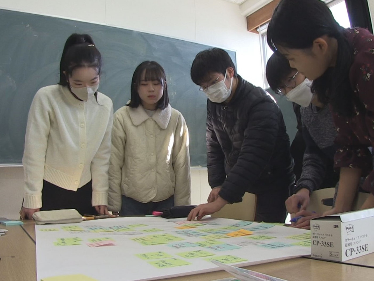 １月２６日投開票の岐阜県知事選挙を前に、岐阜大学の学生グループが２１日、各候補者...