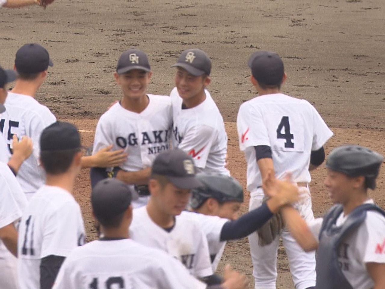 春のセンバツにつながる秋季県高校野球大会は２９日、決勝と３位決定戦が行われ、 決...