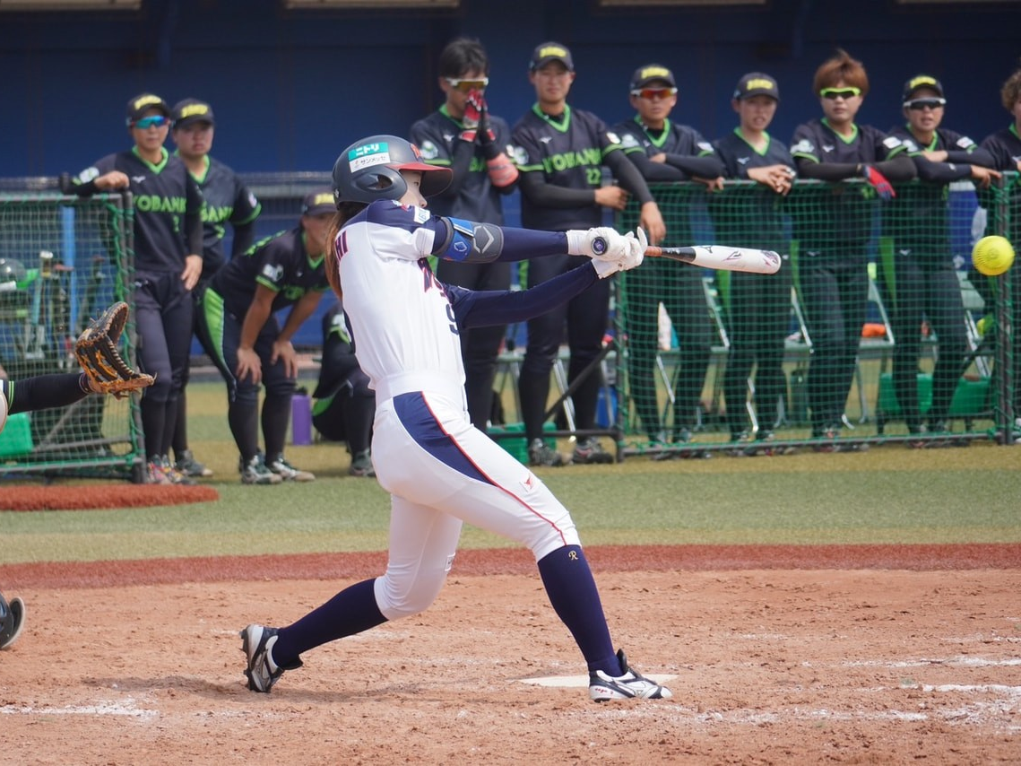 女子ソフトボールＪＤリーグの大垣ミナモは第９節の８日、伊予銀行に３対２で勝利しま...